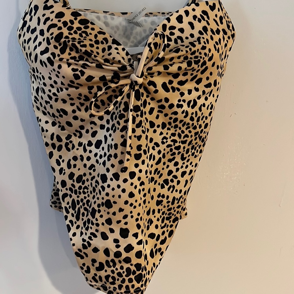 Victoria’s Secret bathing suit top
